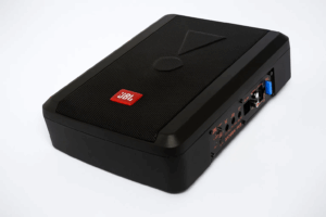 Caixa de Som Amplificada JBL SW68A-MS é boa? análise