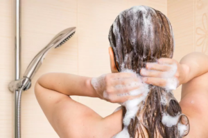 Os 7 Melhores Shampoos para Crescer Cabelo em 2026!