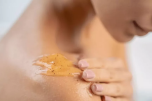 Os 7 Melhores Esfoliantes Corporais em 2026!